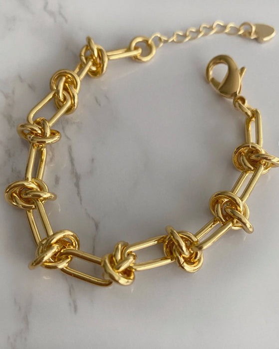 GPB Chunky Knotted Chain Bracelet